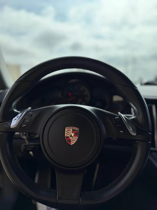 2014 Porsche 970 Panamera - Image 8 of 9