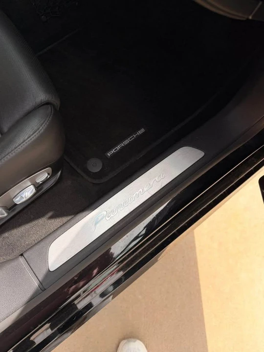2014 Porsche 970 Panamera - Image 6 of 9