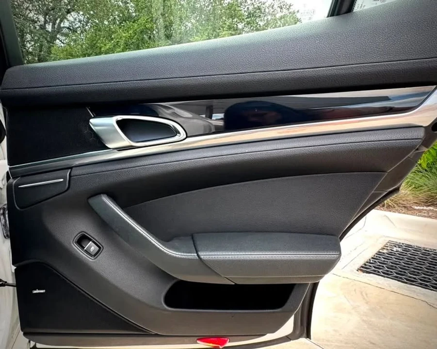 2014 Porsche 970 Panamera - Image 16 of 20