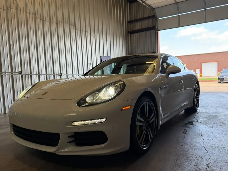 2014 Porsche 970 Panamera - Image 11 of 20