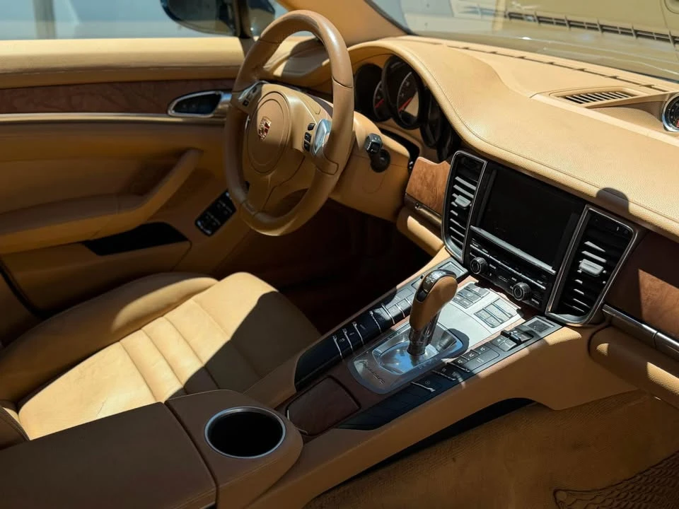 2014 Porsche 970 Panamera - Image 7 of 10