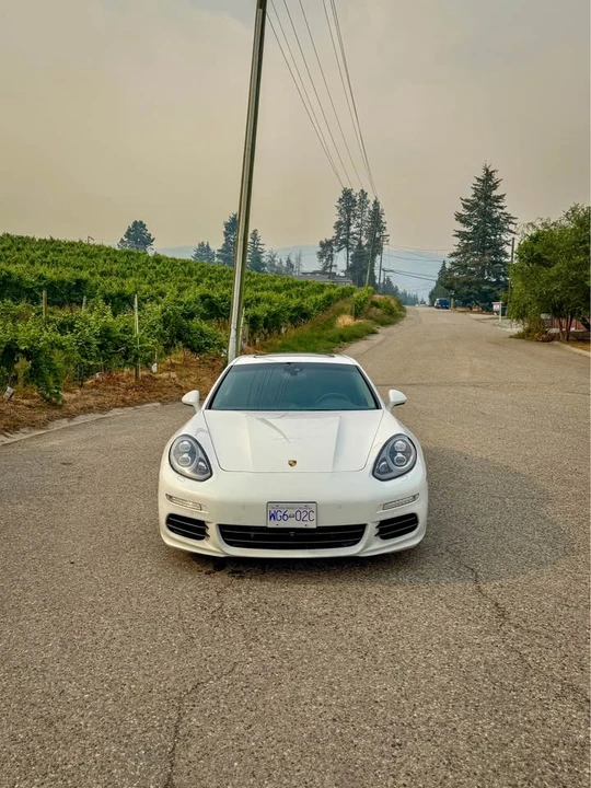 2014 Porsche Panamera - Image 3 of 12