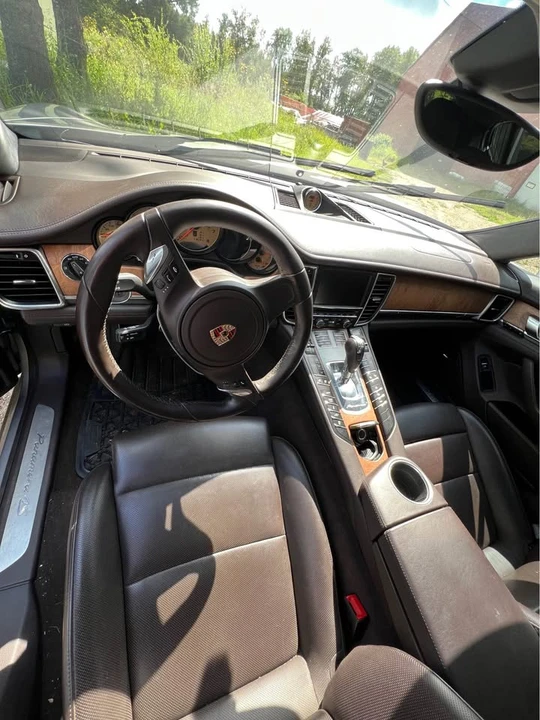 2014 Porsche 970 Panamera - Image 8 of 9