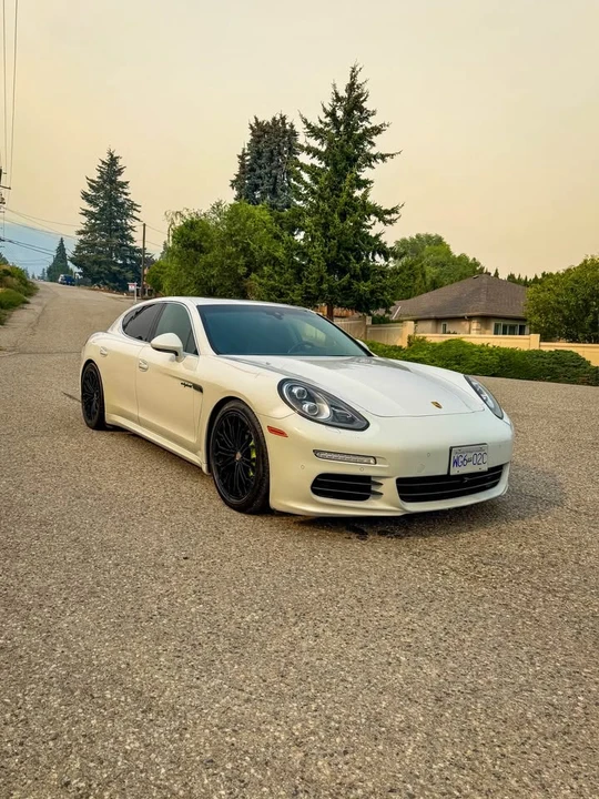 2014 Porsche Panamera - Image 4 of 12