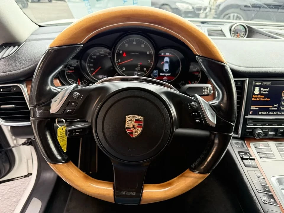 2014 Porsche 970 Panamera - Image 12 of 17
