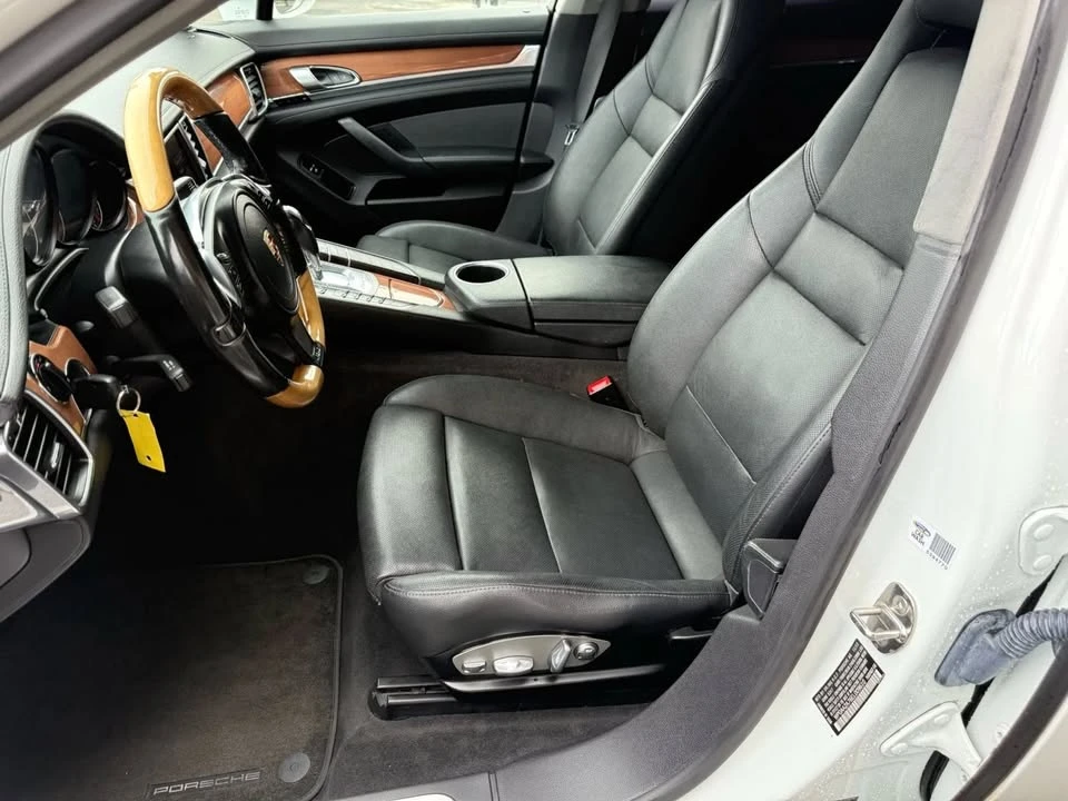 2014 Porsche 970 Panamera - Image 13 of 17
