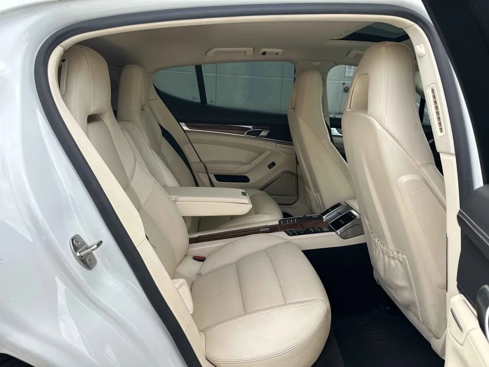 2014 Porsche 970 Panamera - Image 14 of 18