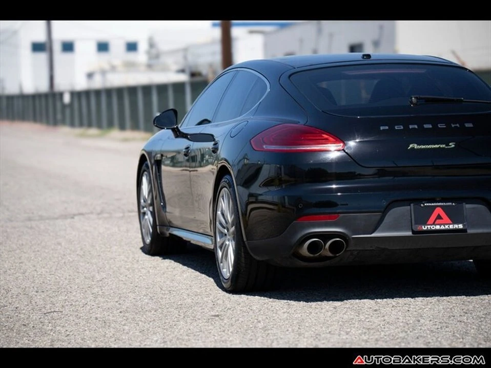 2014 Porsche Panamera - Image 9 of 20