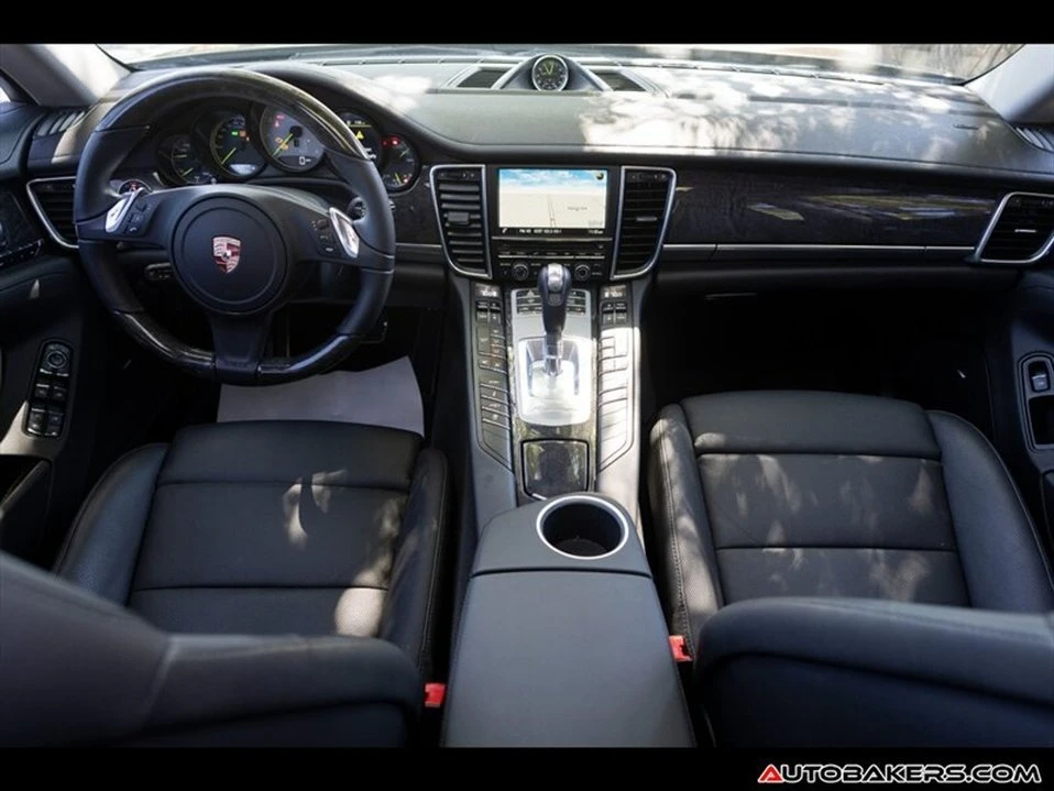 2014 Porsche Panamera - Image 16 of 20