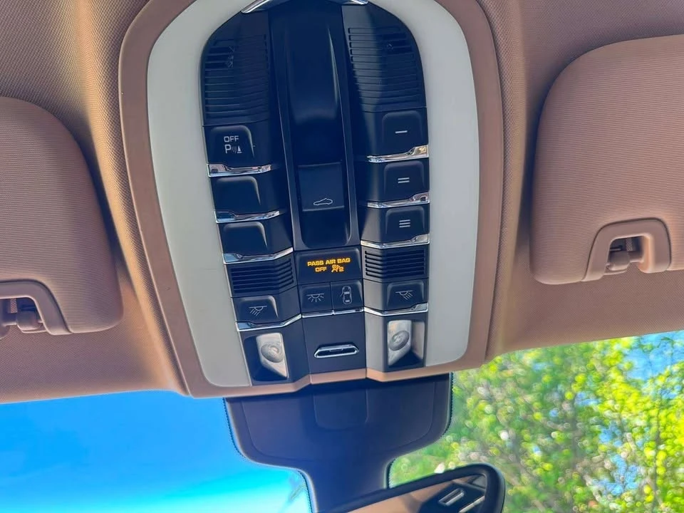2014 Porsche 970 Panamera - Image 16 of 20