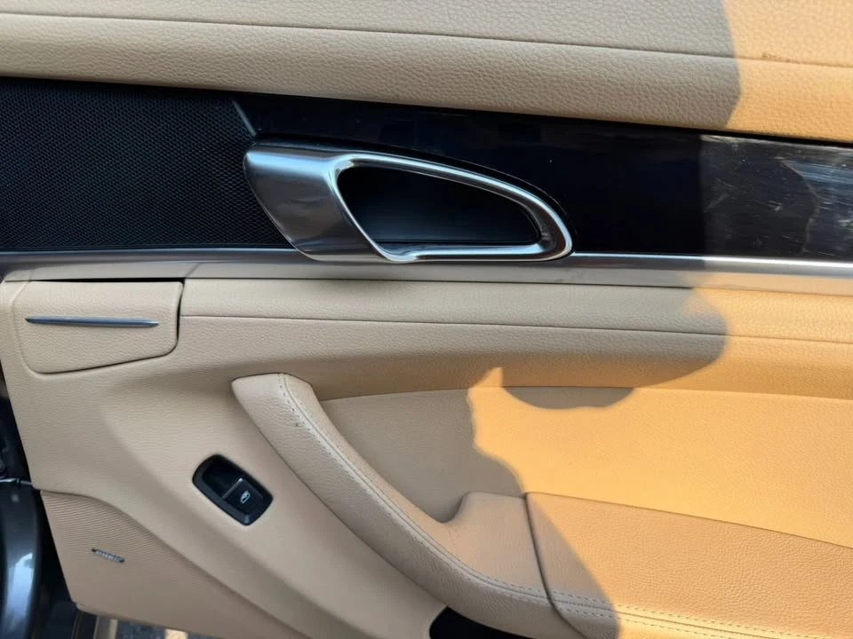 2014 Porsche 970 Panamera - Image 12 of 20