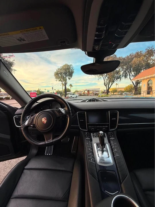 2014 Porsche 970 Panamera - Image 18 of 19