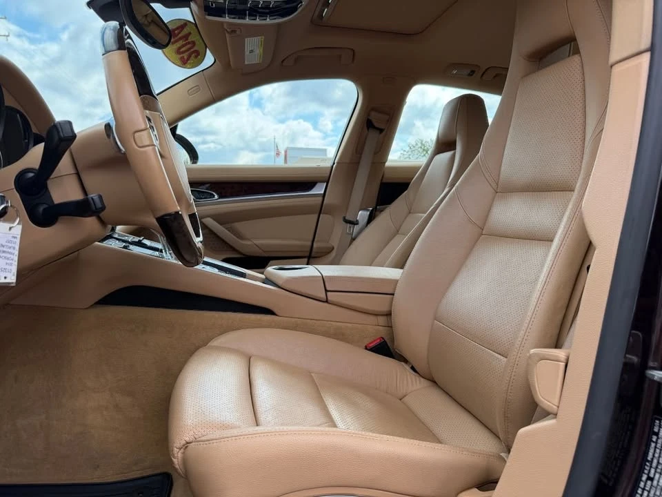 2014 Porsche 970 Panamera - Image 9 of 20
