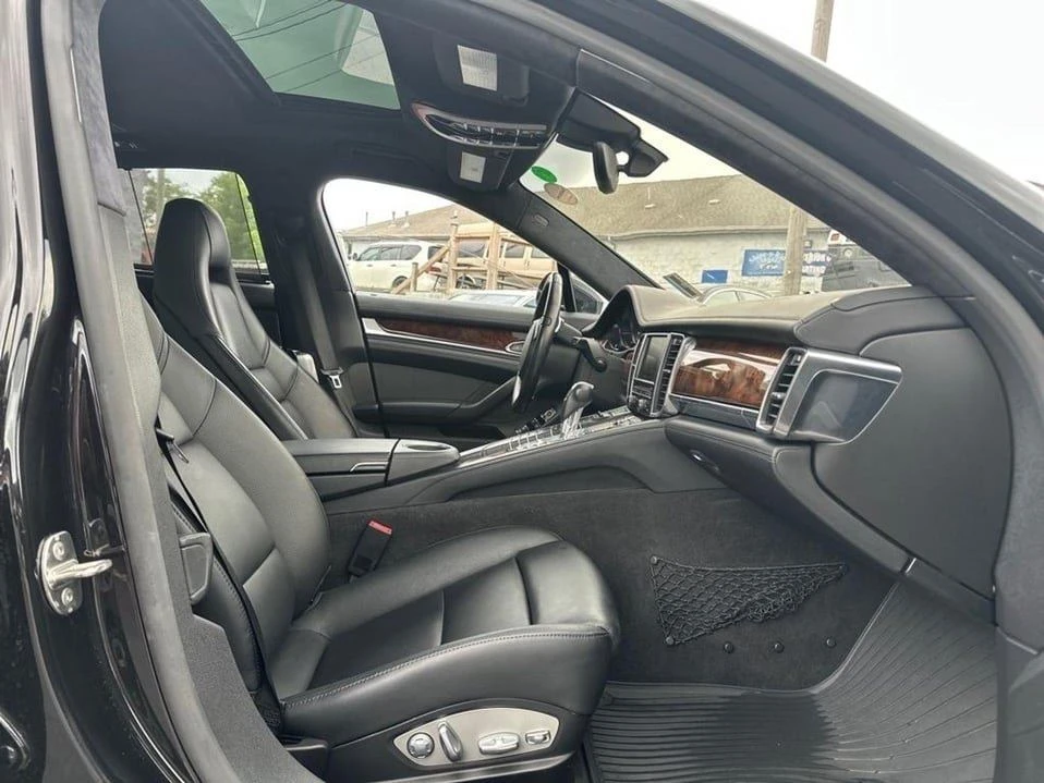 2014 Porsche 970 Panamera - Image 10 of 17
