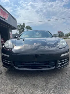 2014 Porsche Panamera 4S