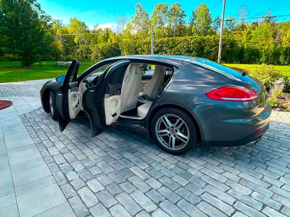 2014 Porsche 970 Panamera - Image 2 of 5