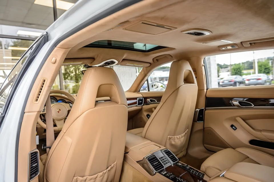 2014 Porsche 970 Panamera - Image 16 of 20