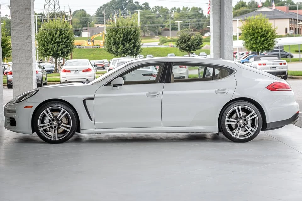 2014 Porsche 970 Panamera - Image 20 of 20