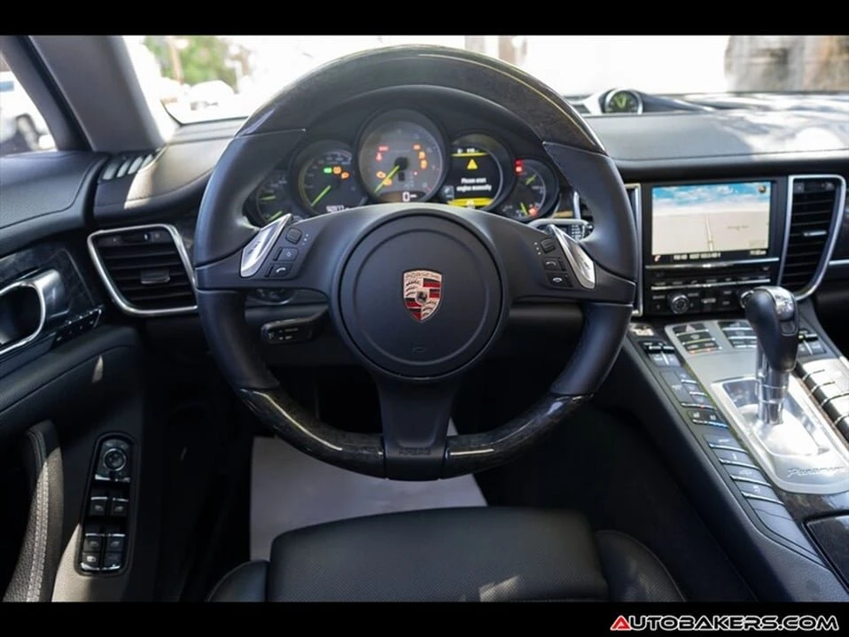 2014 Porsche 970 Panamera - Image 14 of 20