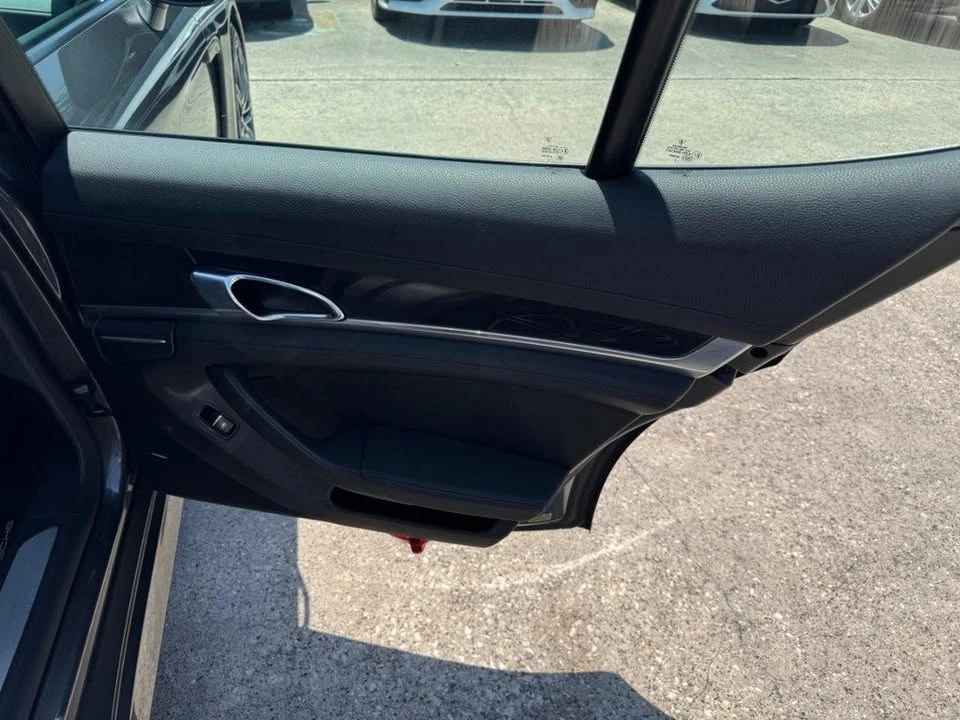 2014 Porsche 970 Panamera - Image 17 of 20