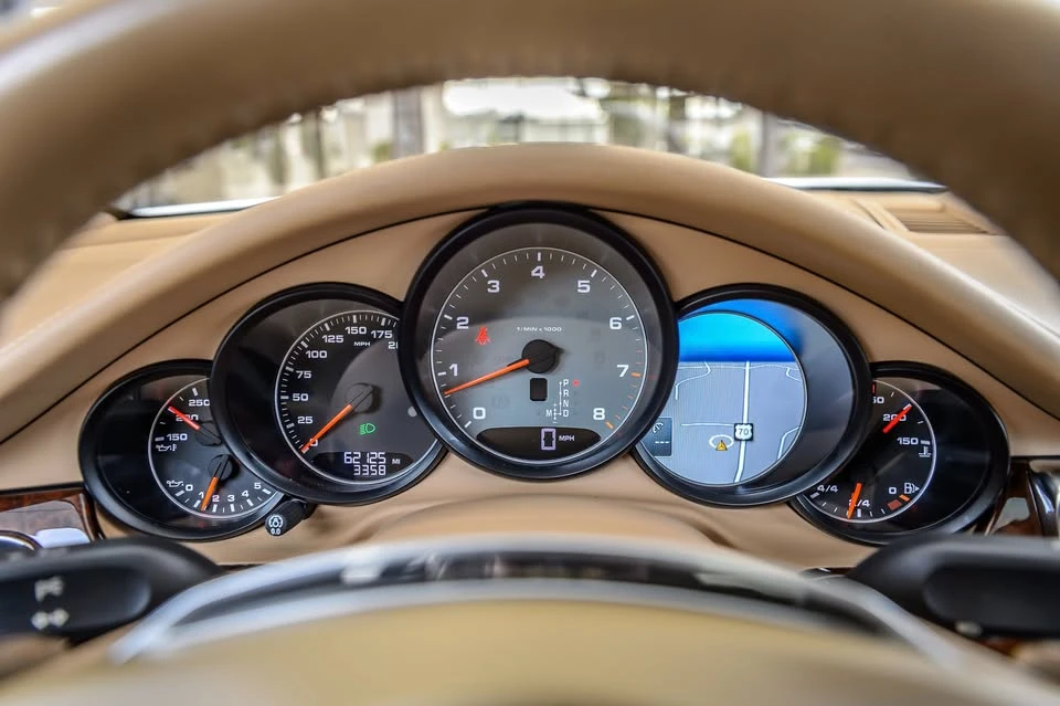 2014 Porsche 970 Panamera - Image 7 of 20