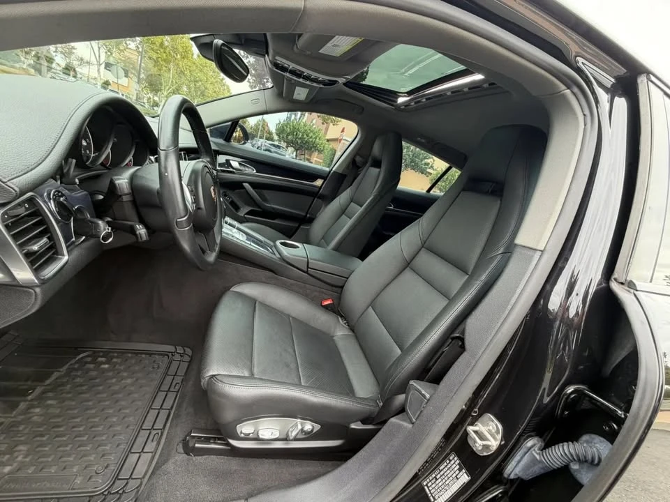 2014 Porsche 970 Panamera - Image 18 of 19
