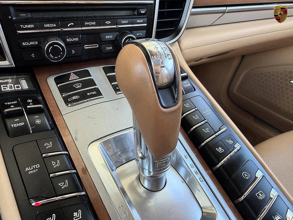 2014 Porsche 970 Panamera - Image 17 of 20