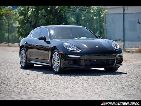 2014 Porsche Panamera S E-Hybrid