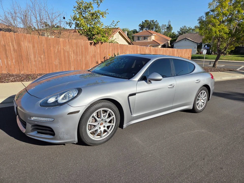2014 Porsche 970 Panamera - Image 2 of 22