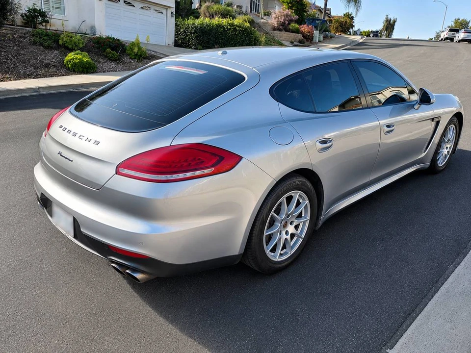 2014 Porsche 970 Panamera - Image 4 of 24