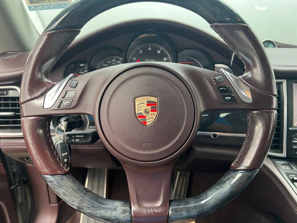 2014 Porsche 970 Panamera - Image 19 of 24