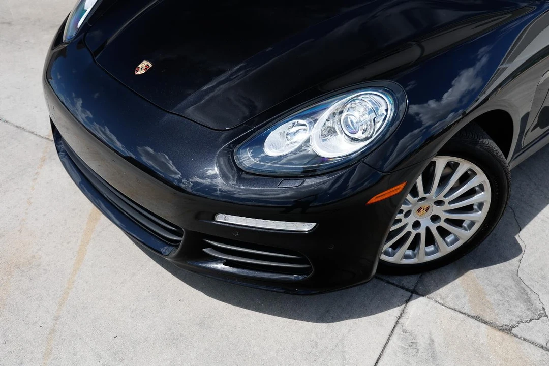 2014 Porsche 970 Panamera S - Image 24 of 31