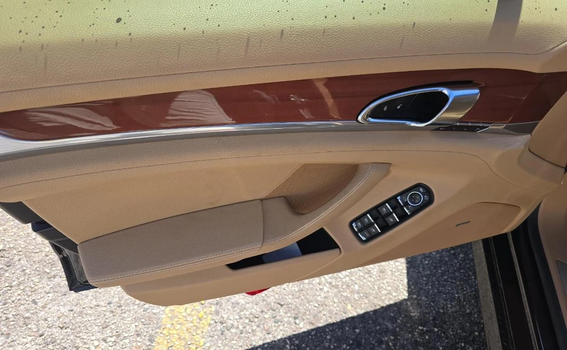 2014 Porsche 970 Panamera S - Image 9 of 13