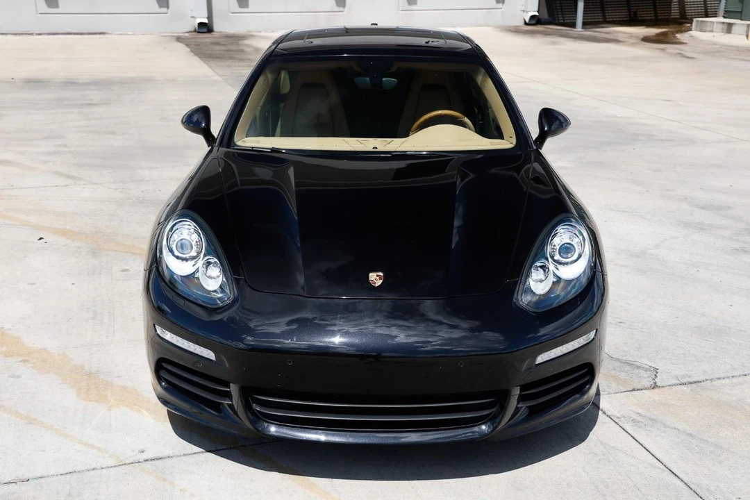2014 Porsche 970 Panamera S - Image 19 of 31