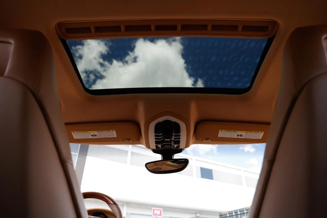2014 Porsche 970 Panamera S - Image 23 of 31