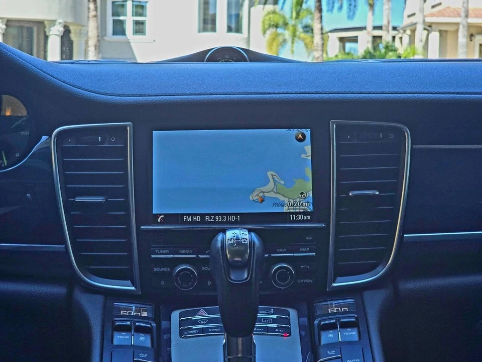 2014 Porsche 970 Panamera S - Image 20 of 21