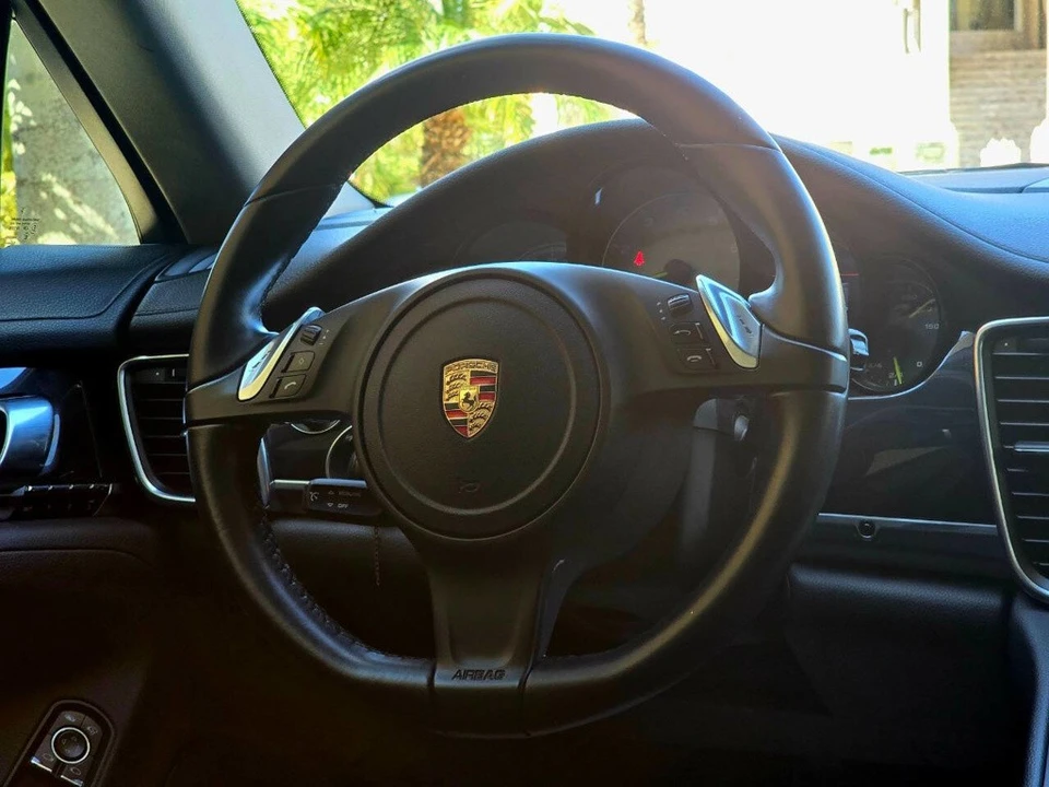 2014 Porsche 970 Panamera S - Image 16 of 21