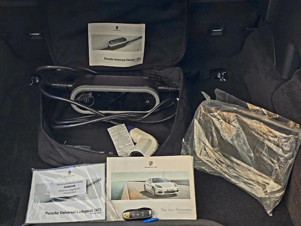 2014 Porsche 970 Panamera S - Image 13 of 21