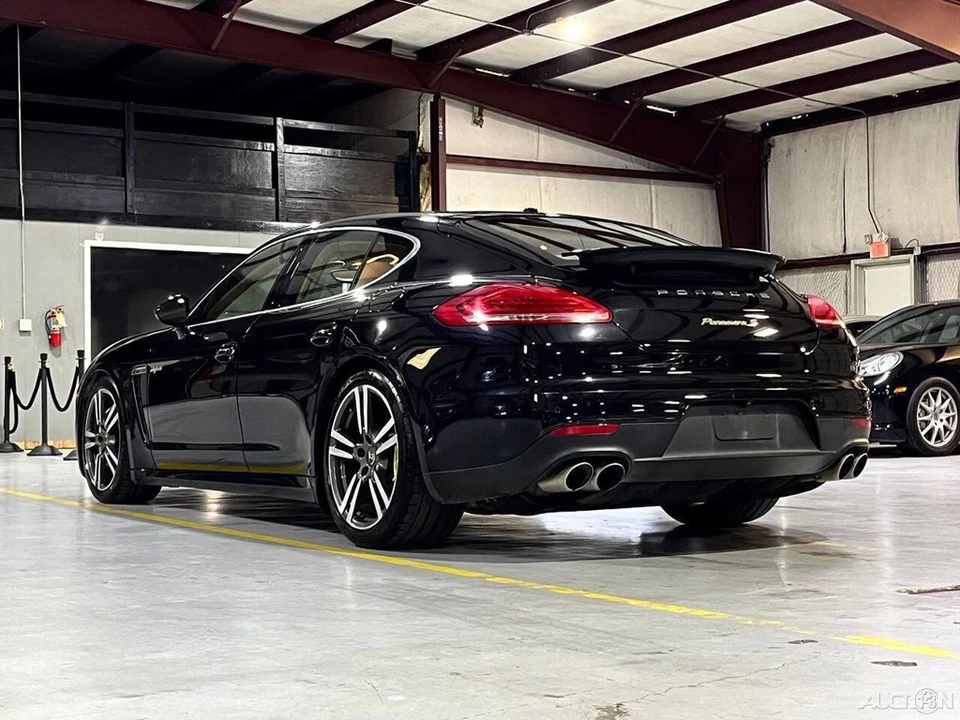 2014 Porsche 970 Panamera S - Image 20 of 21