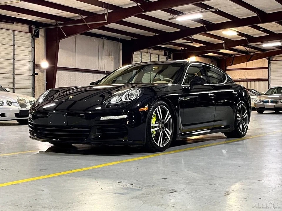2014 Porsche 970 Panamera S - Image 13 of 21