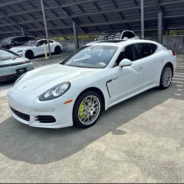 2014 Porsche Panamera S E-Hybrid Sedan 4D