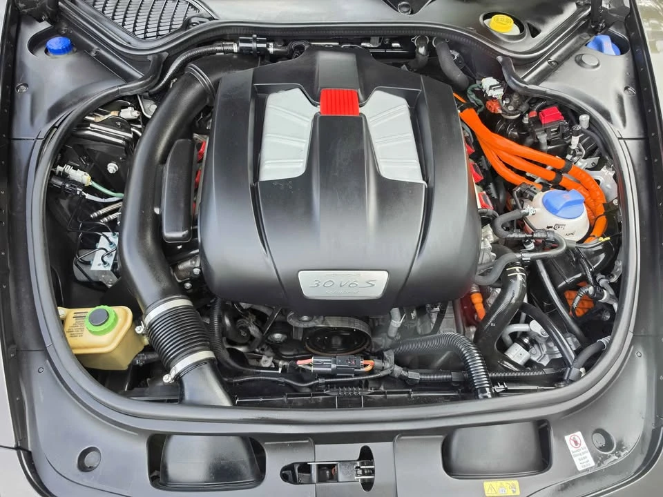 2014 Porsche 970 Panamera S - Image 11 of 15