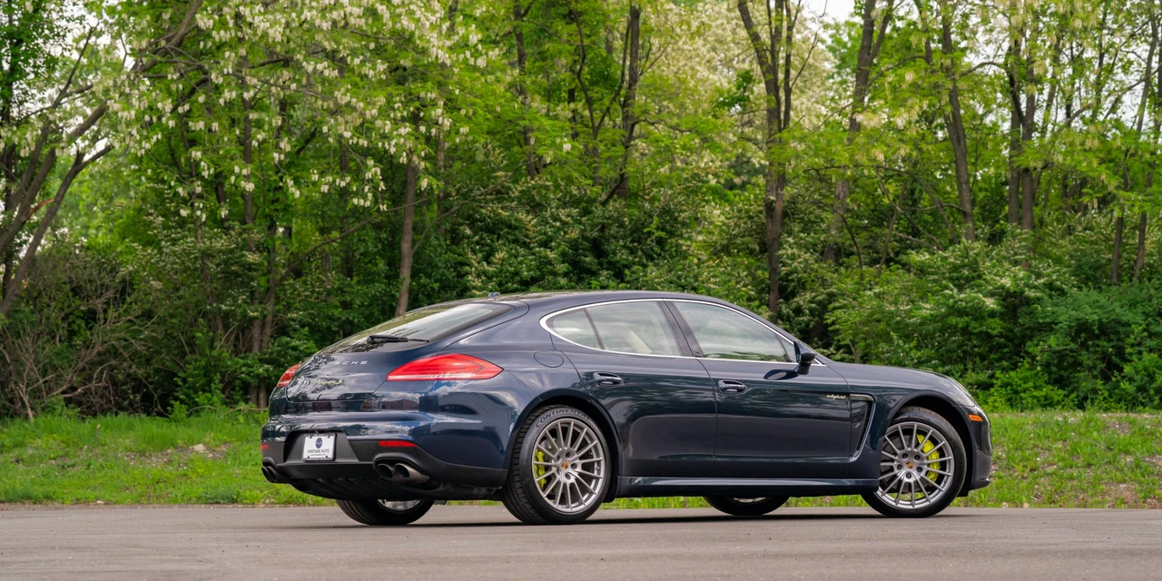 2014 Porsche 970 Panamera S - Image 4 of 31