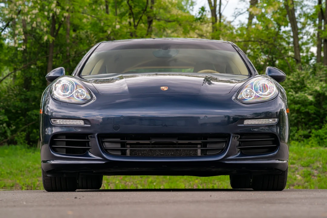 2014 Porsche 970 Panamera S - Image 17 of 31