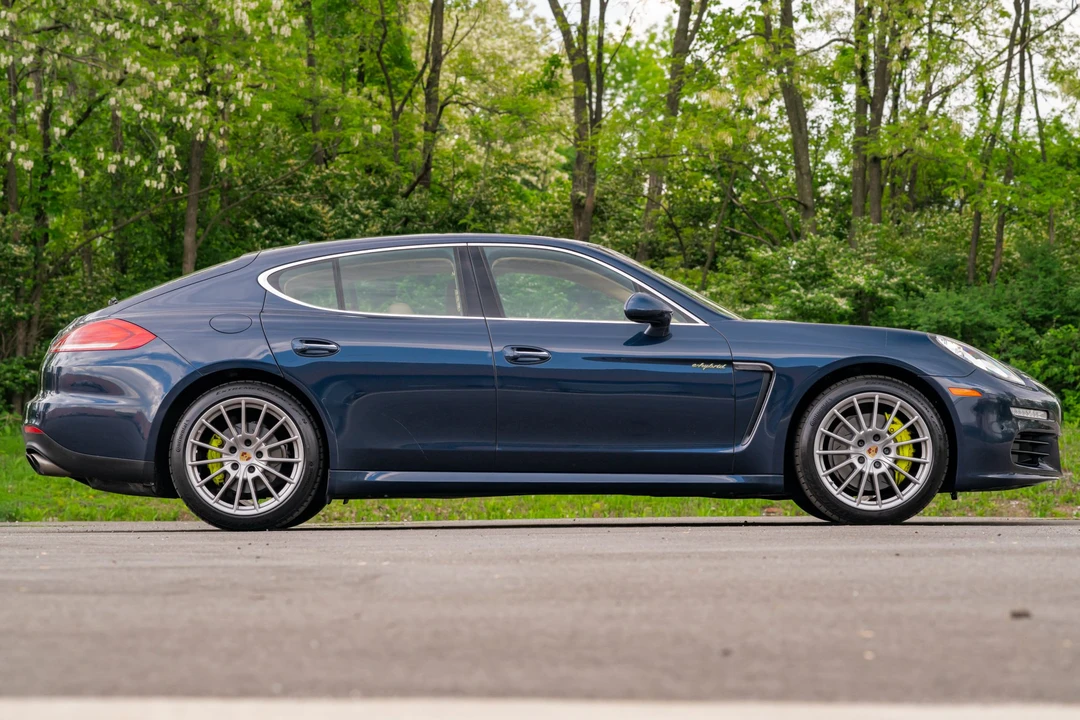 2014 Porsche 970 Panamera S - Image 12 of 31