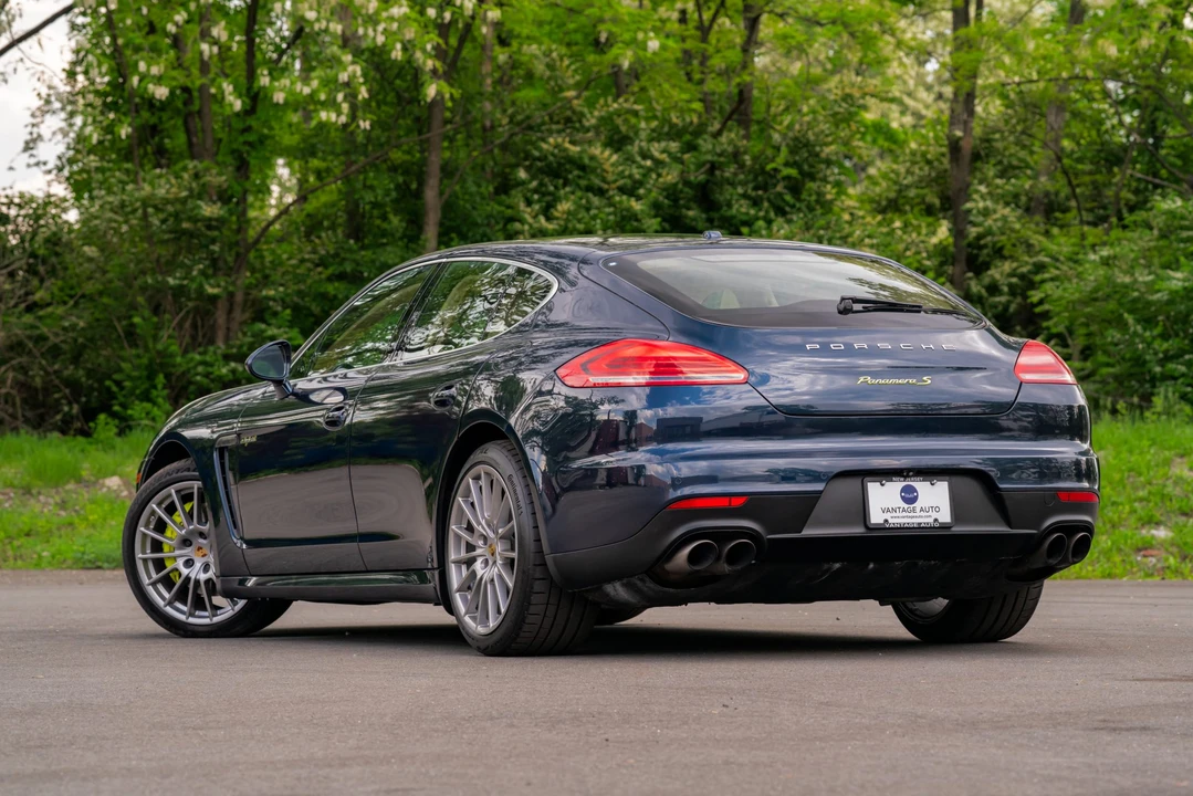 2014 Porsche 970 Panamera S - Image 8 of 31