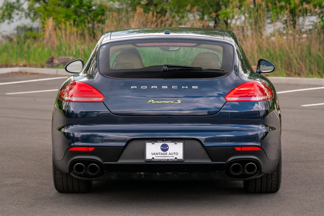 2014 Porsche 970 Panamera S - Image 9 of 31