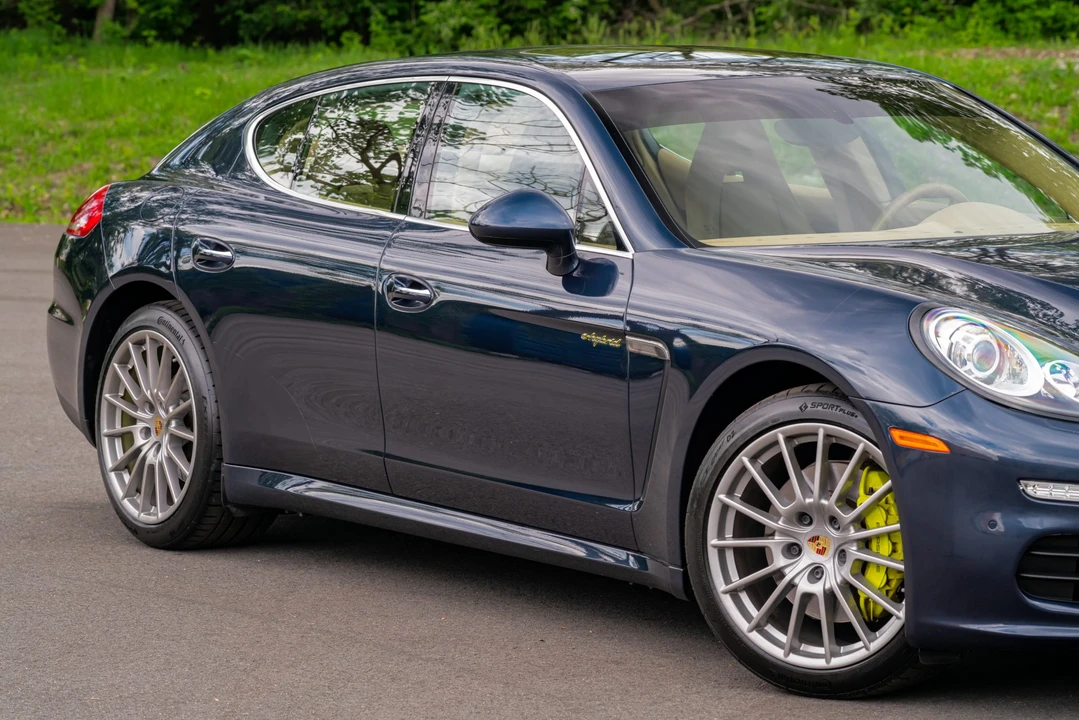 2014 Porsche 970 Panamera S - Image 24 of 31