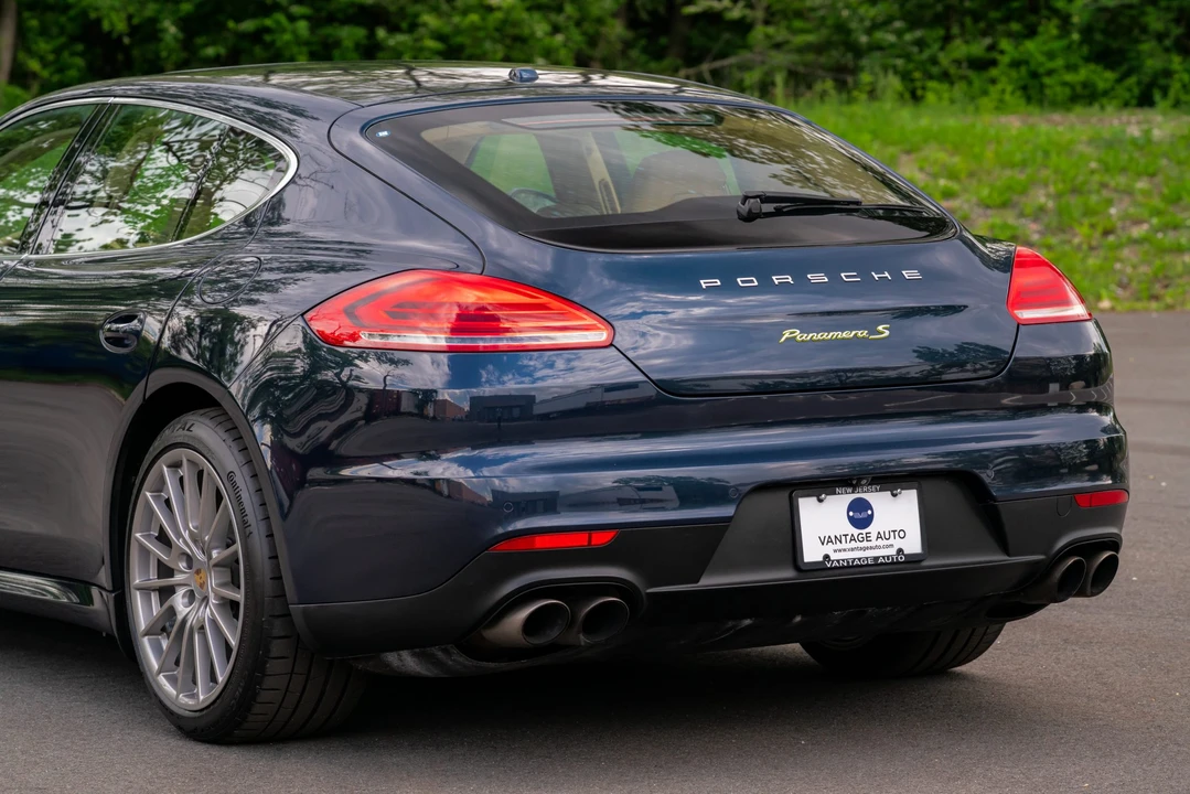 2014 Porsche 970 Panamera S - Image 21 of 31