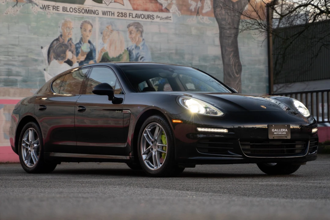2014 Porsche 970 Panamera S - Image 16 of 31